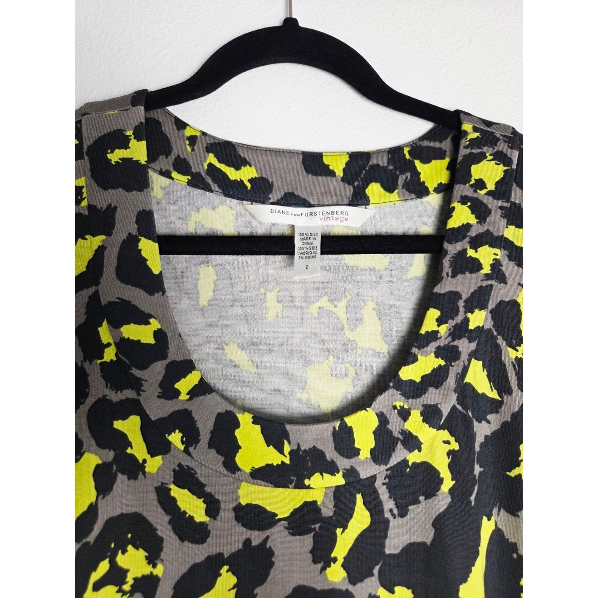Diane von Furstenberg 100% Silk Dress 2 Yellow Leopard Laetitia 3/4 Sleeve