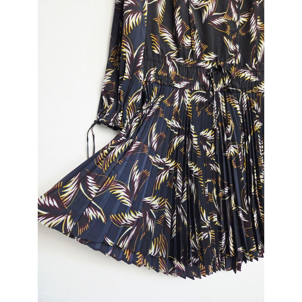 A.L.C. Silk Dress 0 XS Small Rory Accordion Pleated Skirt Long Slit Sleeves