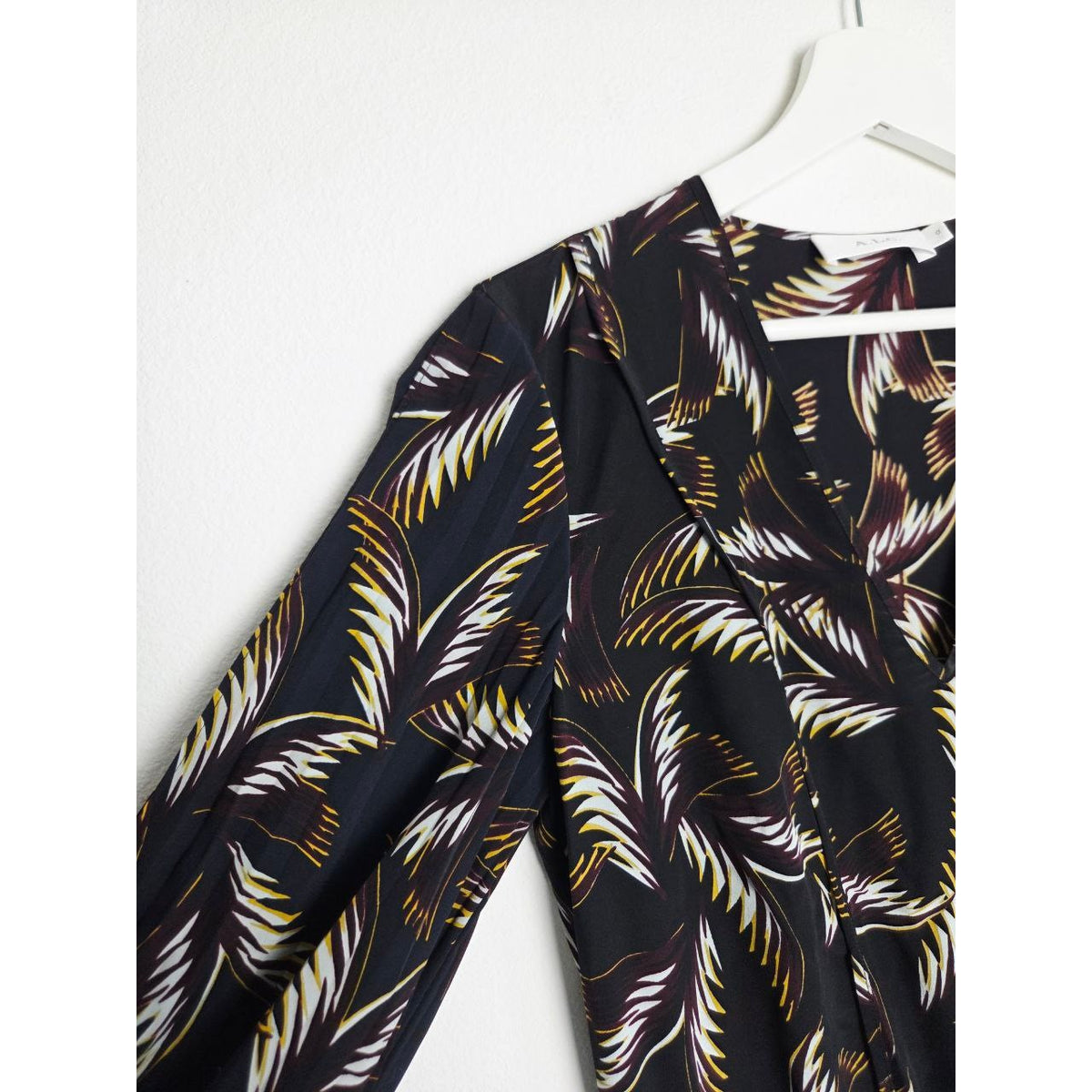 A.L.C. Silk Dress 0 XS Small Rory Accordion Pleated Skirt Long Slit Sleeves