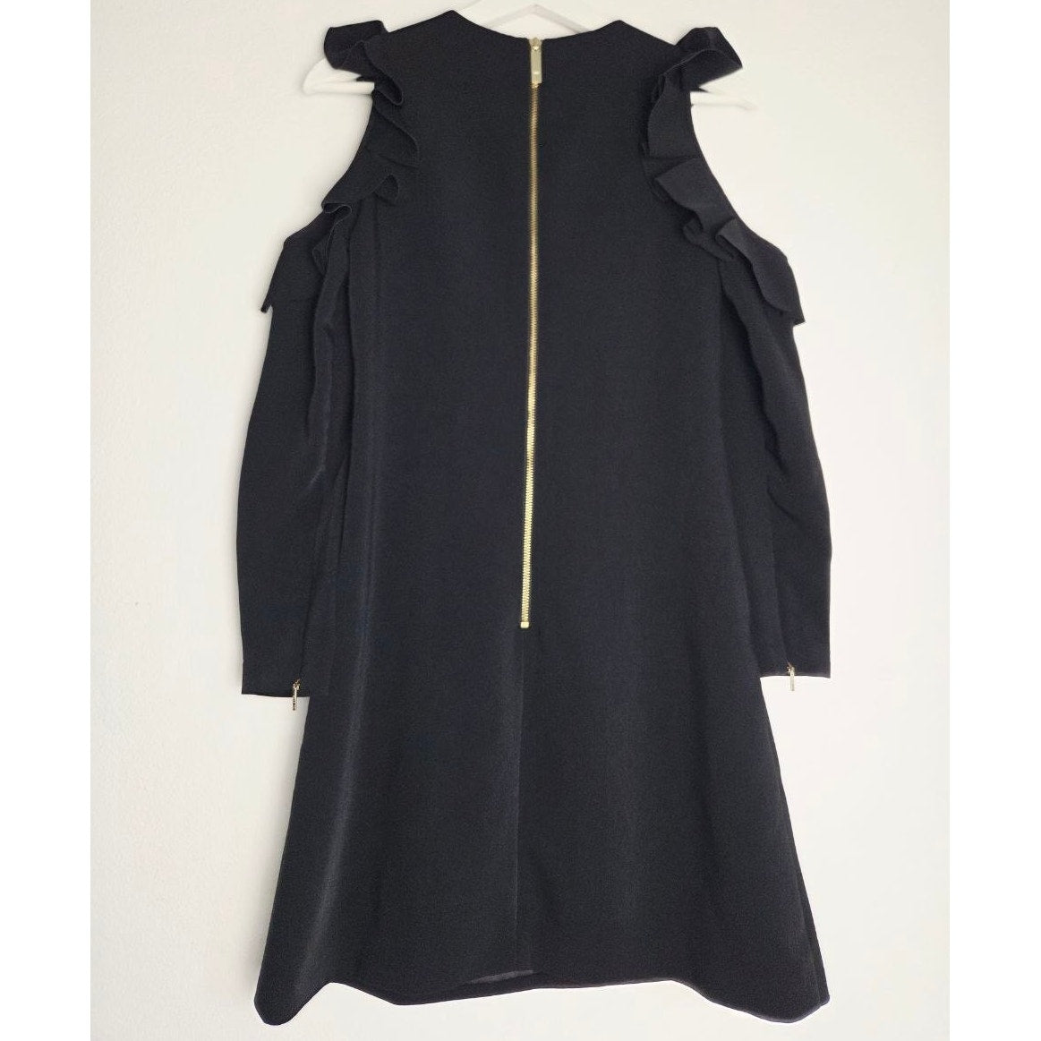Ted Baker Siiara Black Cold Shoulder Dress 2 XS Mini Ruffle Long Sleeves Pockets