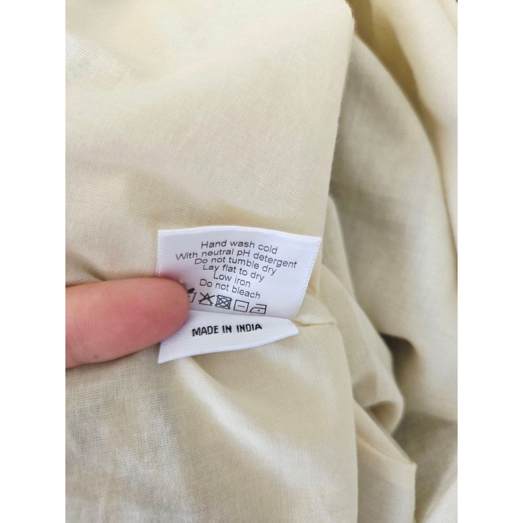 Additional garment label of Frances Hart Maxine floral maternity dress