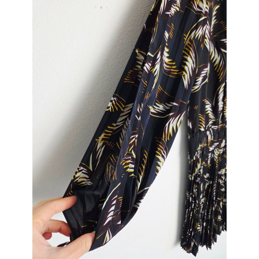 A.L.C. Silk Dress 0 XS Small Rory Accordion Pleated Skirt Long Slit Sleeves