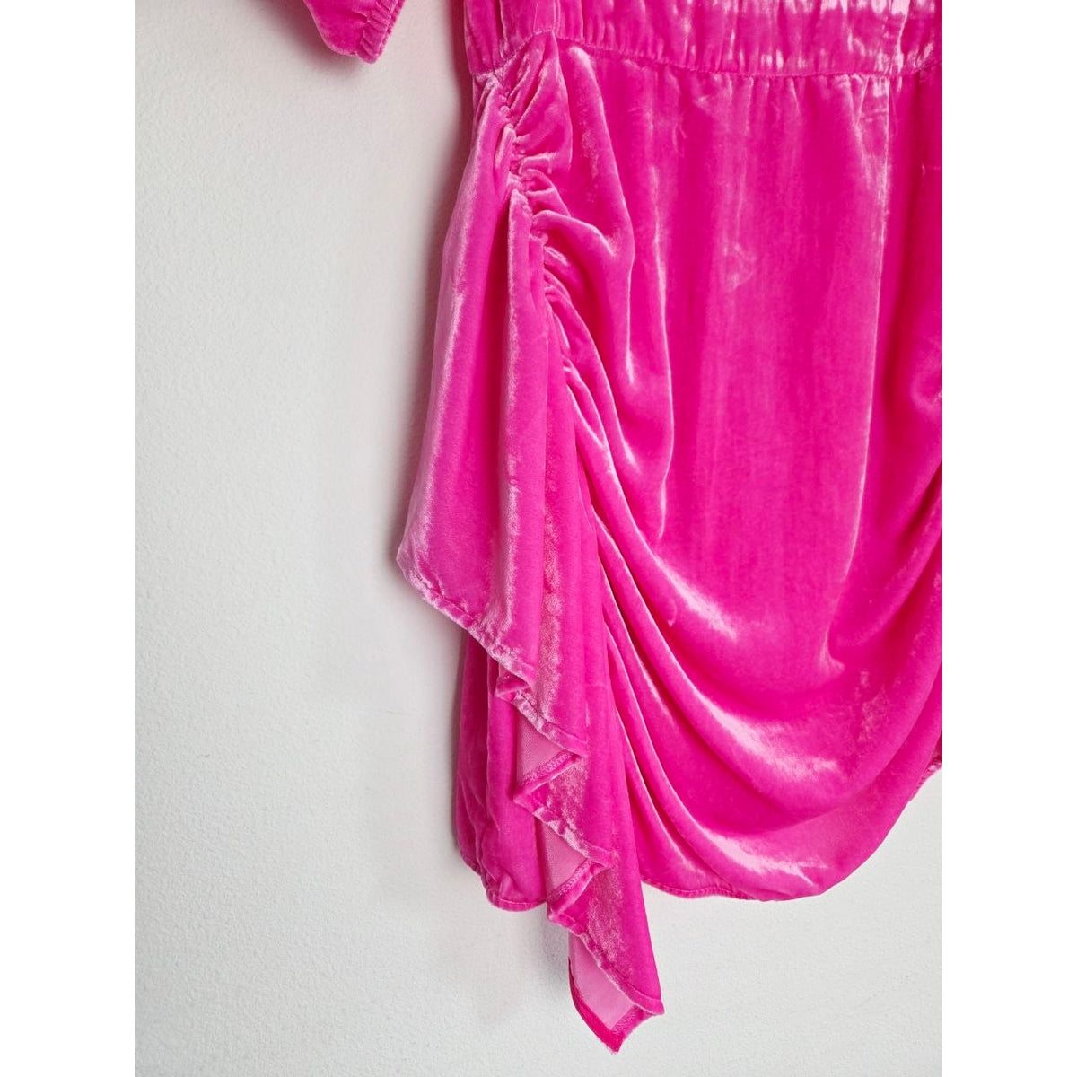 Rhode Pia Dress 8 Medium Bubblegum Pink Jaipur Velvet Ruched Mini Dress