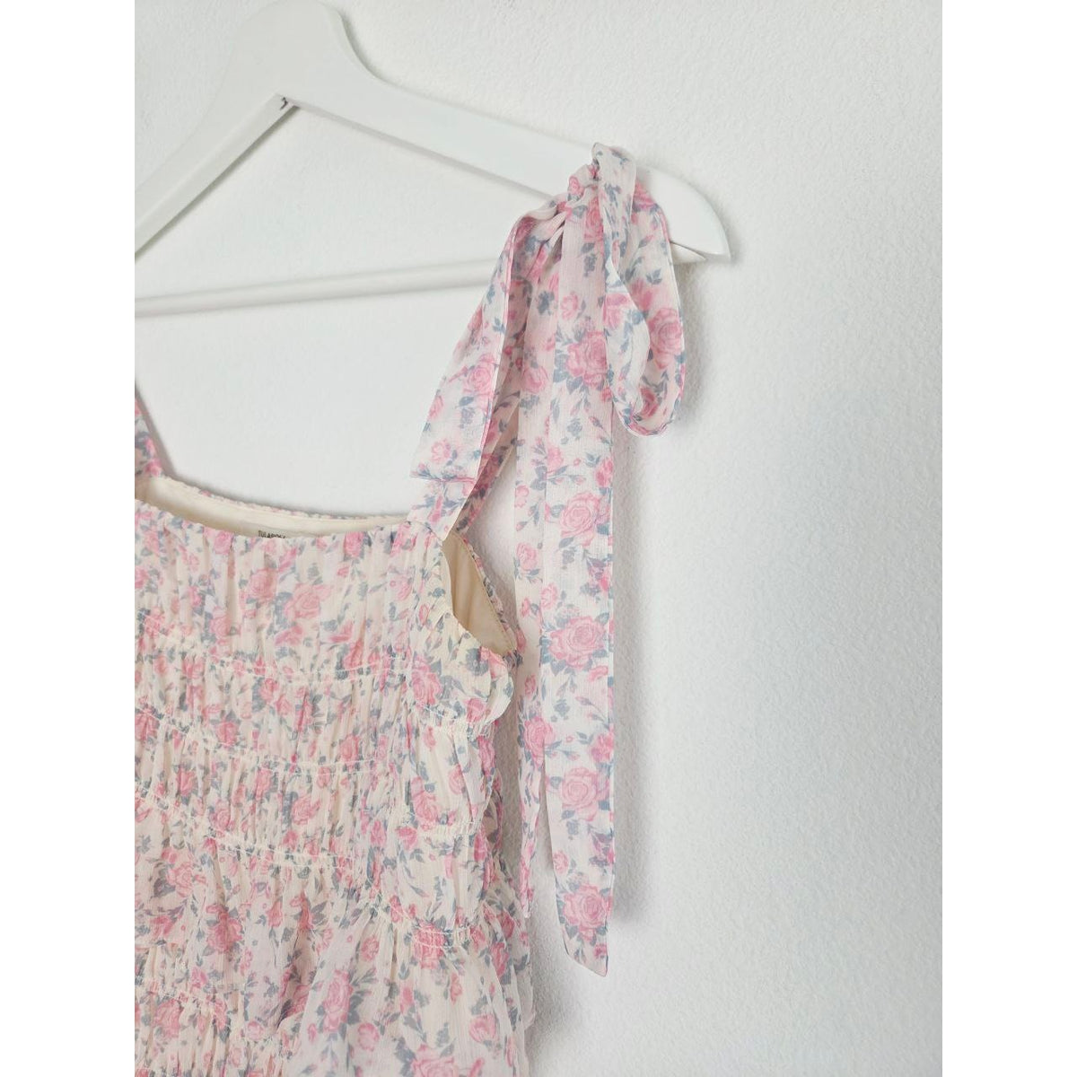 Tularosa Floral Smocked Mini Dress XS Light Pink Cottagecore Gloria Tie Straps