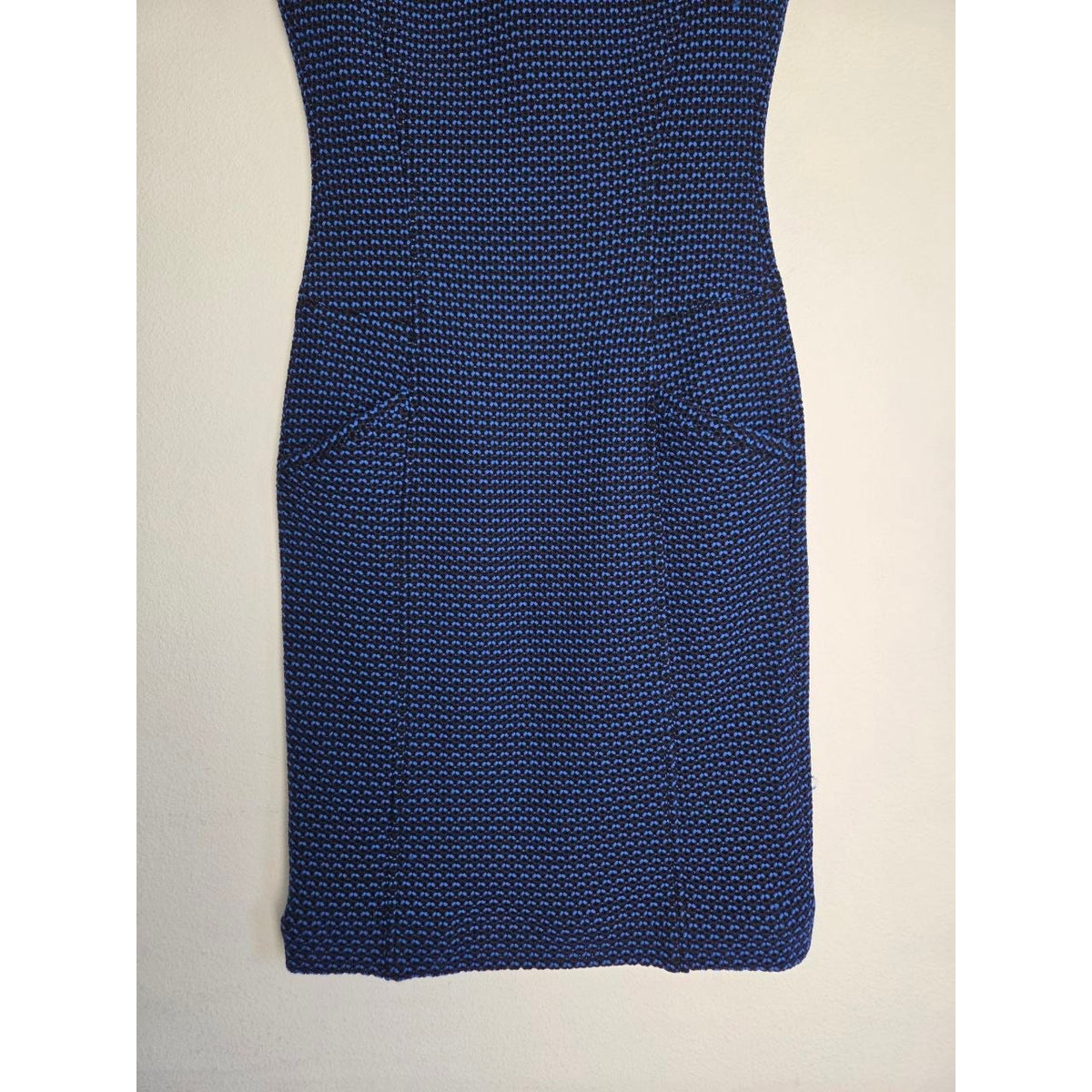 Sheath silhouette and skirt of Derek Lam blue and black sheath dress